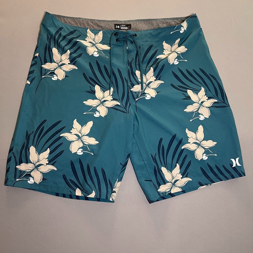 Hurley Men's Board Shorts - Size 38